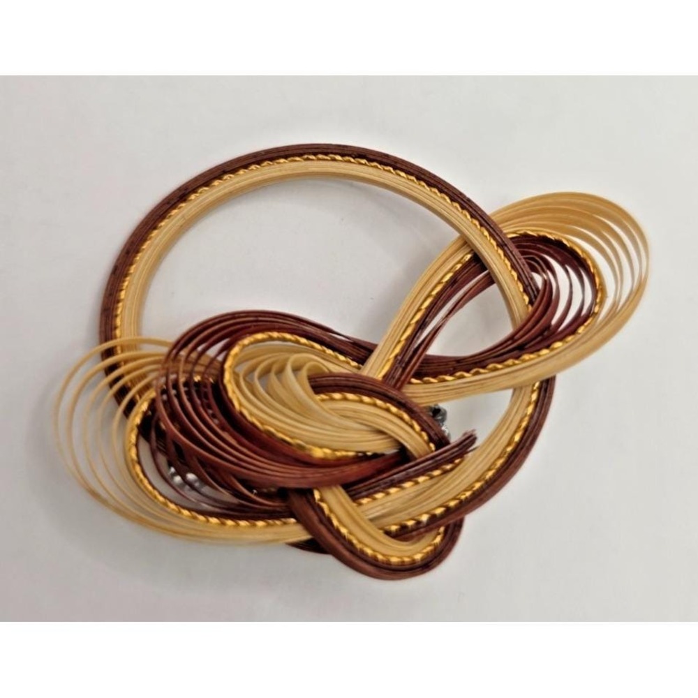 Vintage Quilled Bamboo Brooch x2 Blue Tan Red Tan Gold Tone Knots Made in Taiwan - Picture 8 of 8